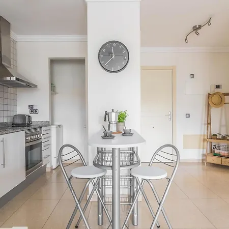 Apartment Home2book Cozy Rambla